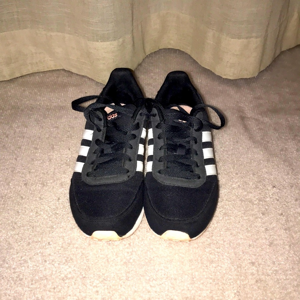 EUC!✨ Adidas Joggers - black / pink